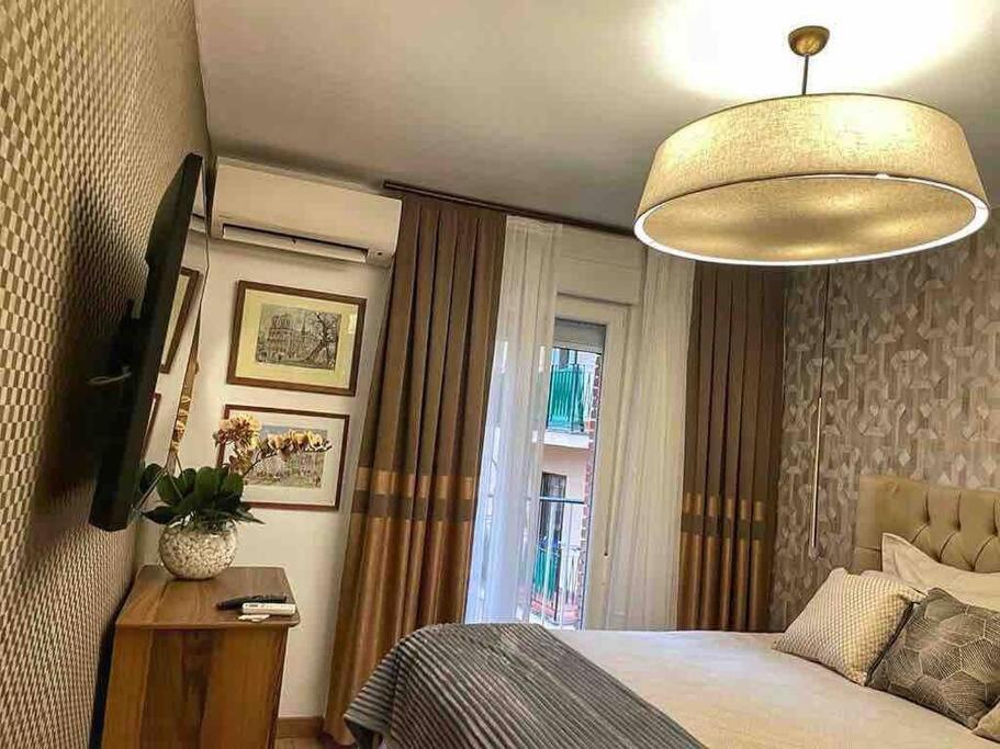 New Luxury 3-Bedroom Apartment Segovia Exterior photo